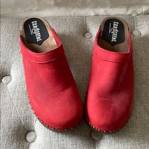 Sandgrens Clogs size 10.